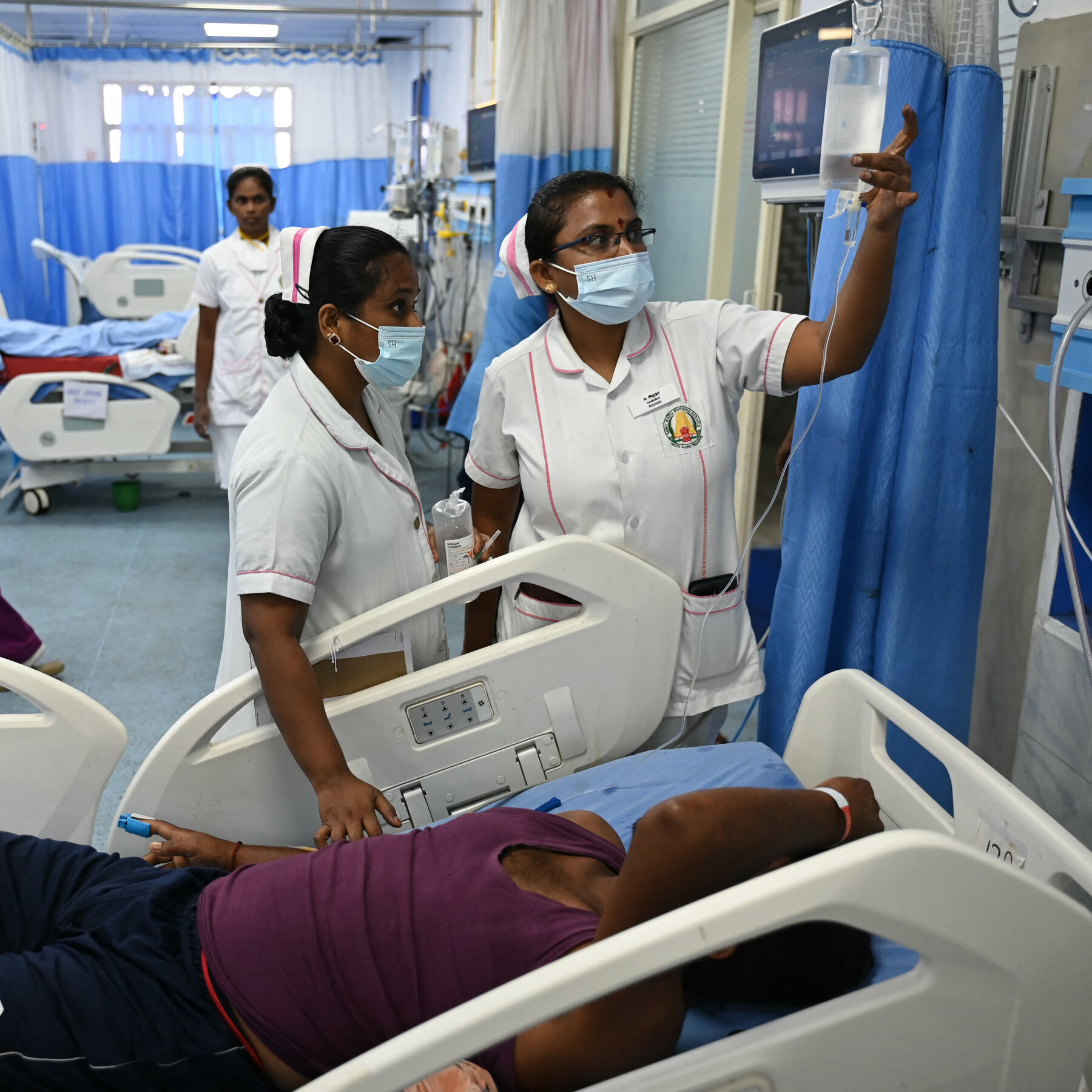 India’s Doctors Are Overworked and Feeling Unsafe