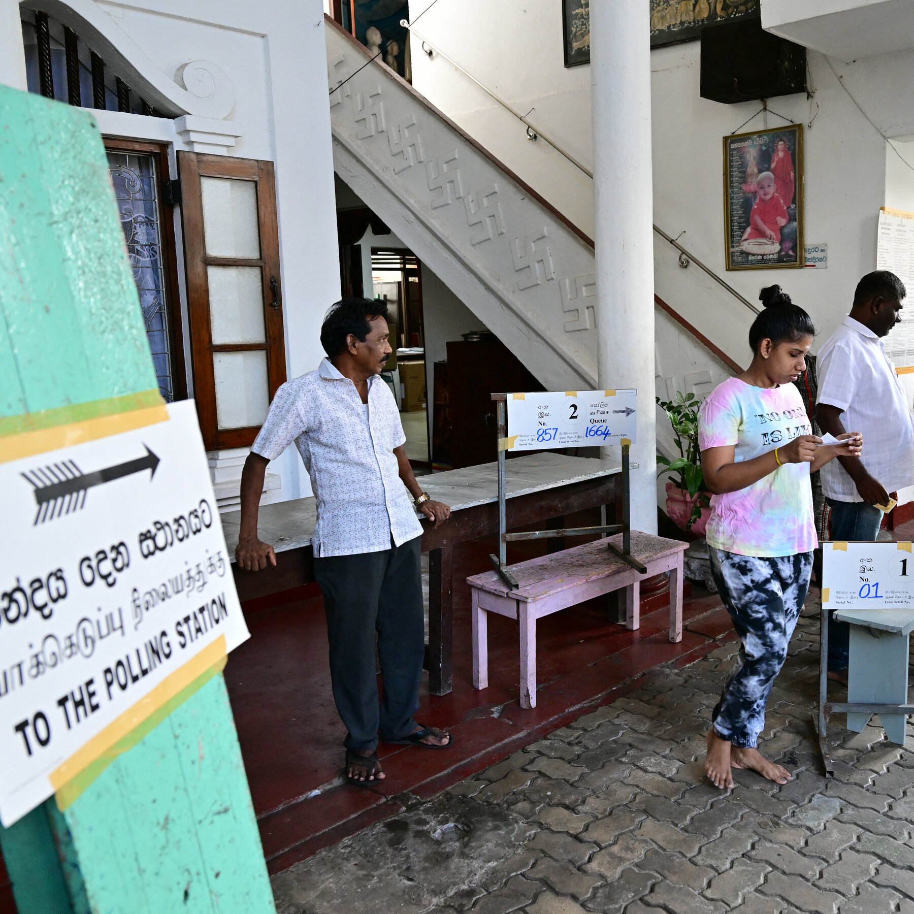 A Tight Race in Sri Lanka Two Years After Its President Fled