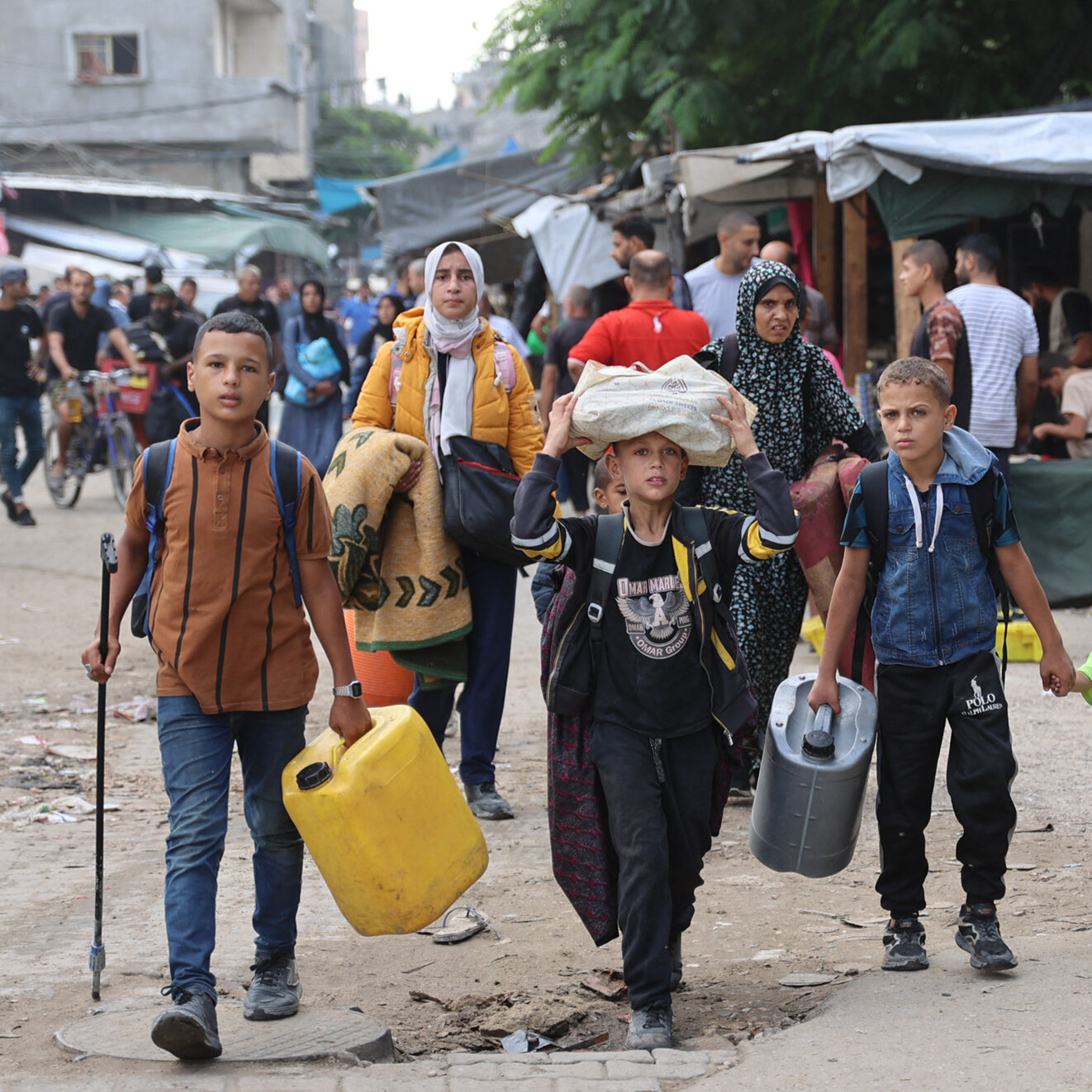 Israeli Strikes on Northern Gaza Kill at Least 20, Aid Workers Say