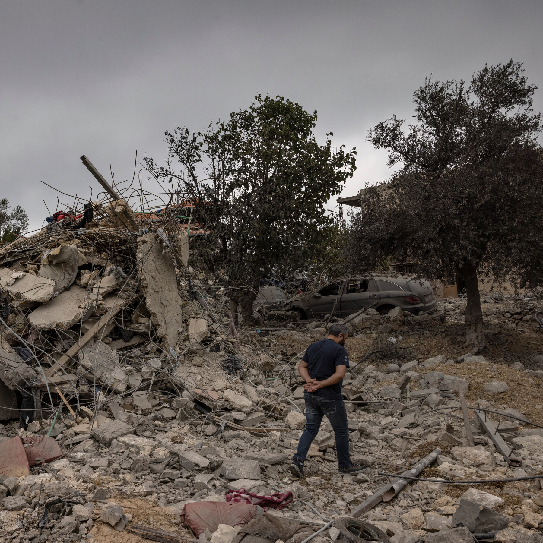 Lebanese Fear That Wherever the Displaced Go, Israeli Bombs Will Follow